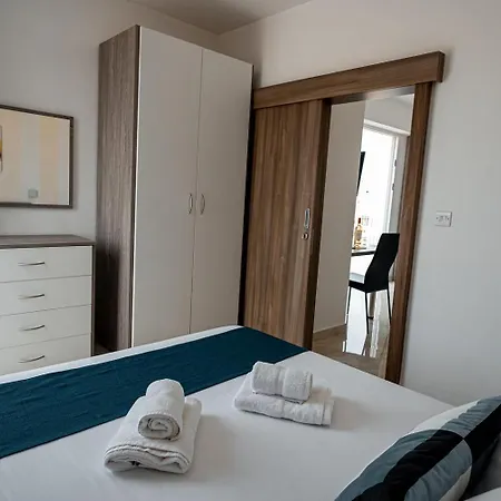 Daire The Willows Penthouses With Jacuzzi