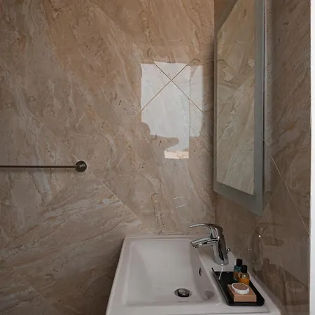 The Willows Penthouses With Jacuzzi Ghajn il-Kbira (Gozo)