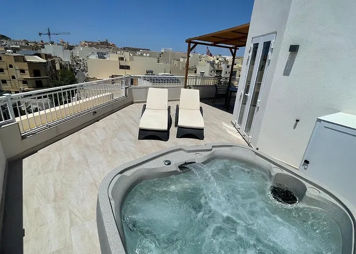 The Willows Penthouses With Jacuzzi Апартаменты *