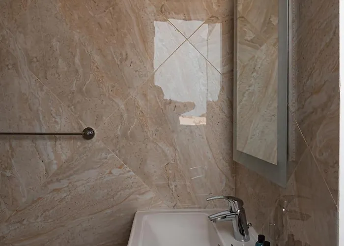 The Willows Penthouses With Jacuzzi Ghajn il-Kbira (Gozo)