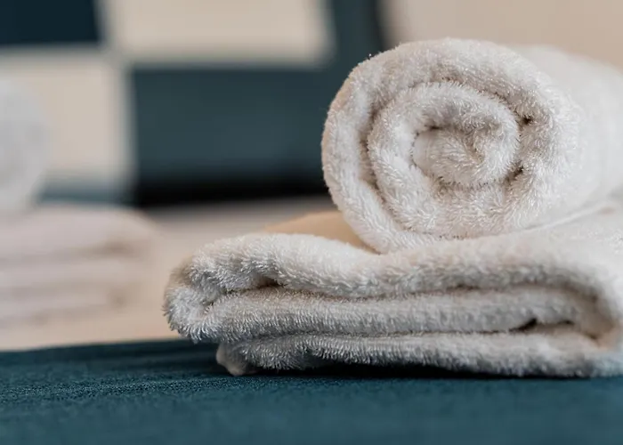 Апартаменты The Willows Penthouses With Jacuzzi *