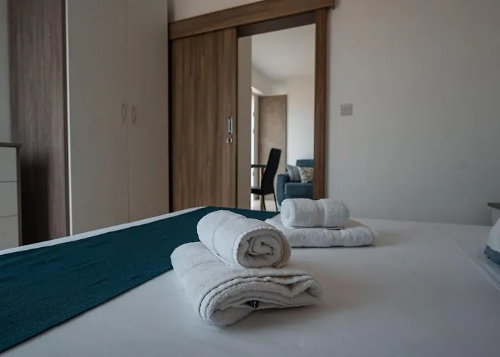 The Willows Penthouses With Jacuzzi *