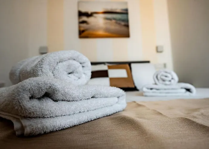 The Willows Penthouses With Jacuzzi