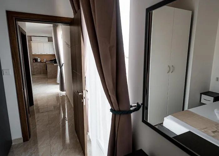 The Willows Penthouses With Jacuzzi Ghajn il-Kbira (Gozo)