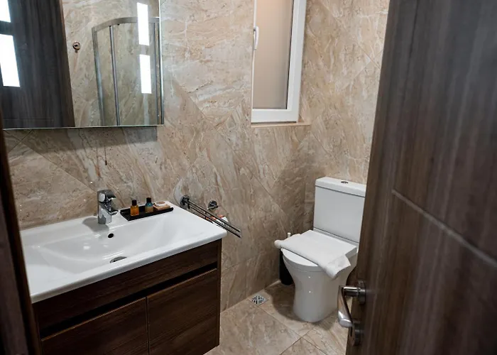 The Willows Penthouses With Jacuzzi Апартаменты