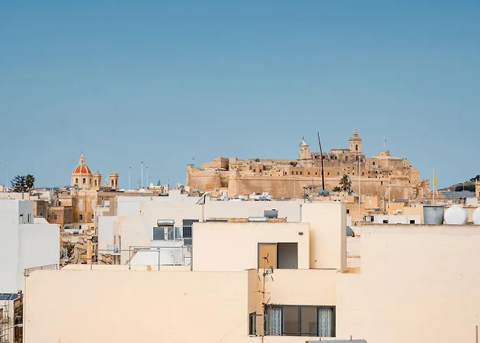 The Willows Penthouses With Jacuzzi Апартаменты *